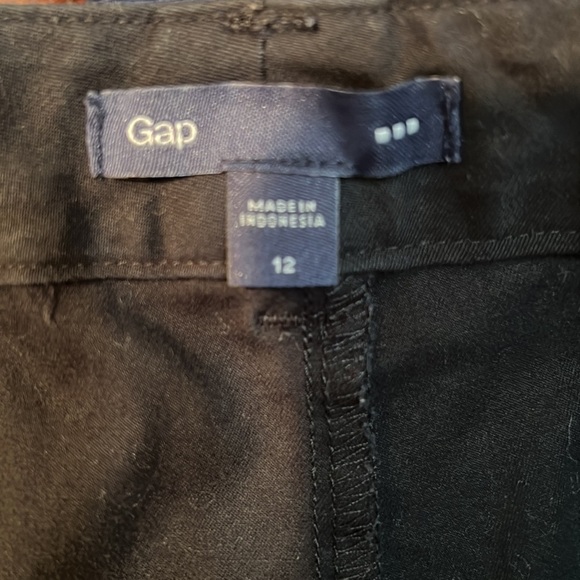 GAP Womens Black Shorts with pockets Size 12 Summer Casual - Picture 5 of 8
